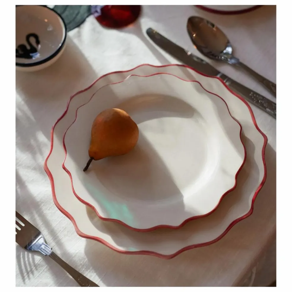Assiette Carmine Scalloped | Carmin