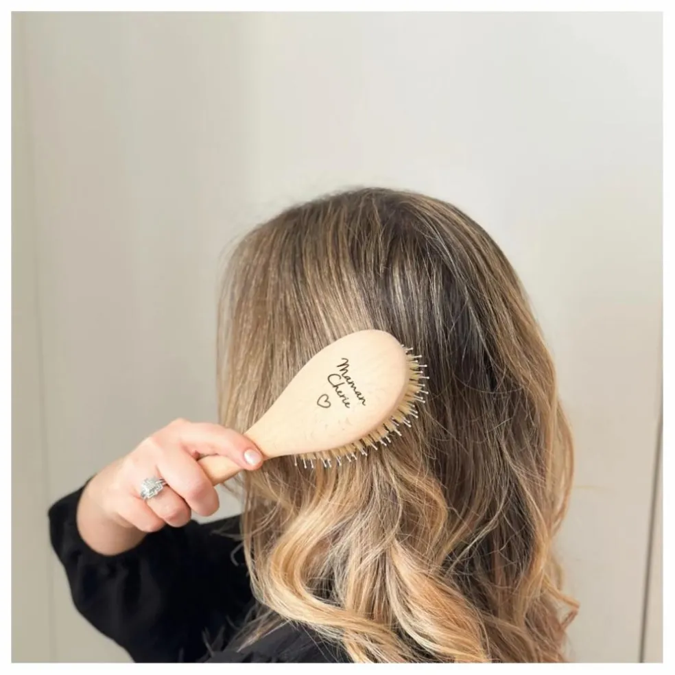 Brosse soin et brillance Maman Chérie
