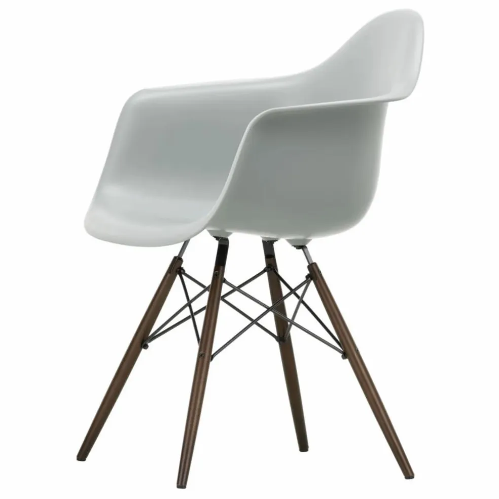 Chaise DAW - piétement érable - Charles & Ray Eames | Gris clair