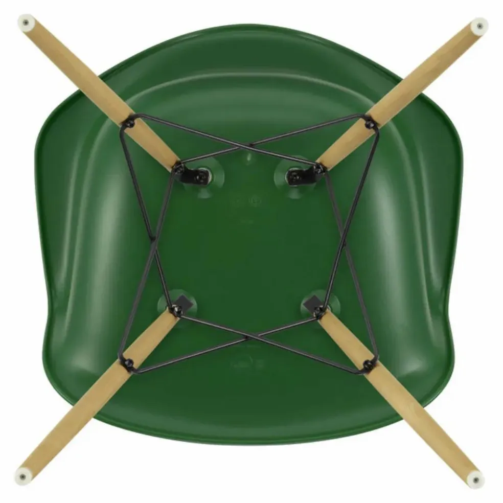 Chaise DAW - piétement érable - Charles & Ray Eames | Vert émeraude