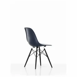 Chaise DSW Fiberglass - piètement en érable - Charles & Ray Eames | Eames Navy Blue