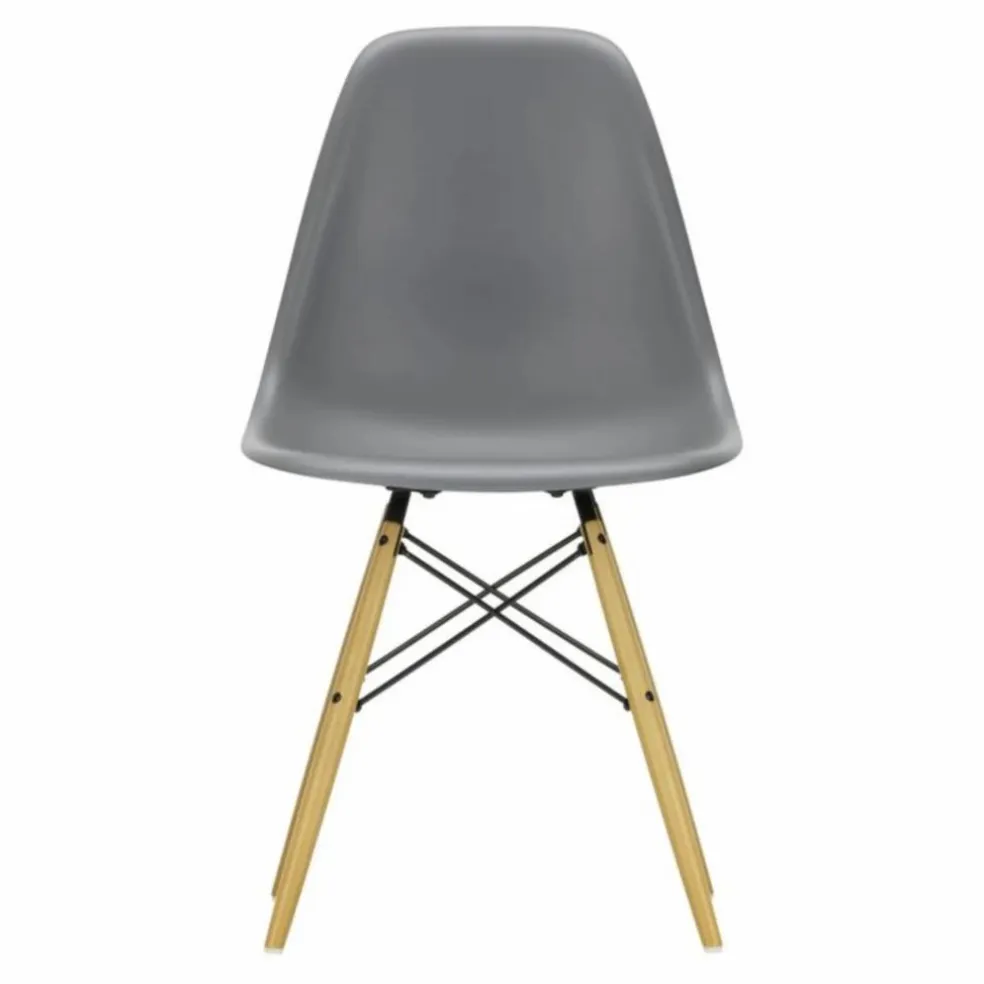 Chaise DSW plastic - piètement érable - Charles & Ray Eames | Granite
