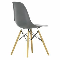 Chaise DSW plastic - piètement érable - Charles & Ray Eames | Granite