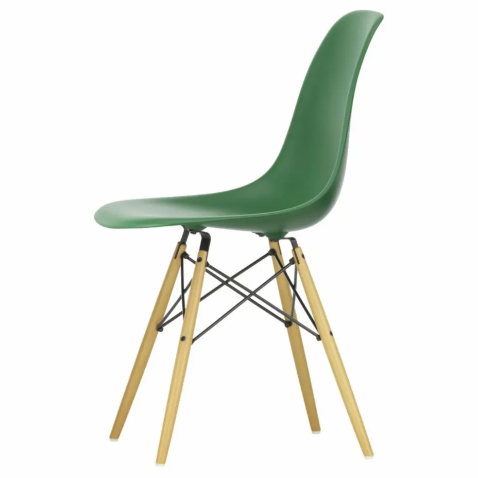 Chaise DSW plastic - piètement érable - Charles & Ray Eames | Vert émeraude