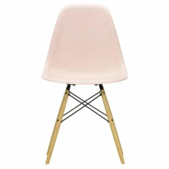 Chaise DSW plastic - piètement érable - Charles & Ray Eames | Rose tendre