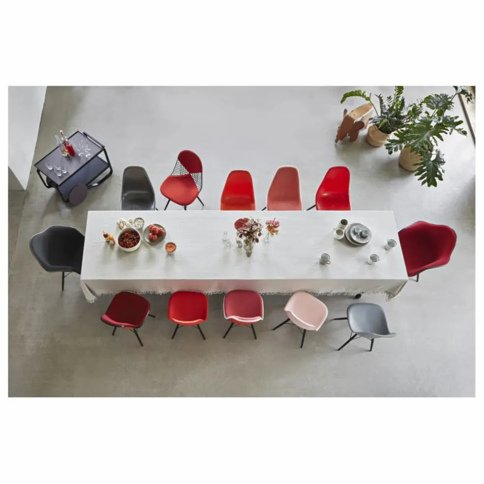 Chaise DSW plastic - piètement érable - Charles & Ray Eames | Rouge coquelicot