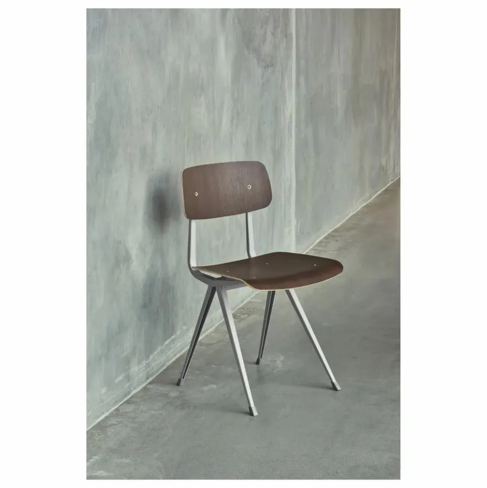 Chaise Result en chêne fumé - Réedition Friso Kramer & Wim Rietveld | Beige