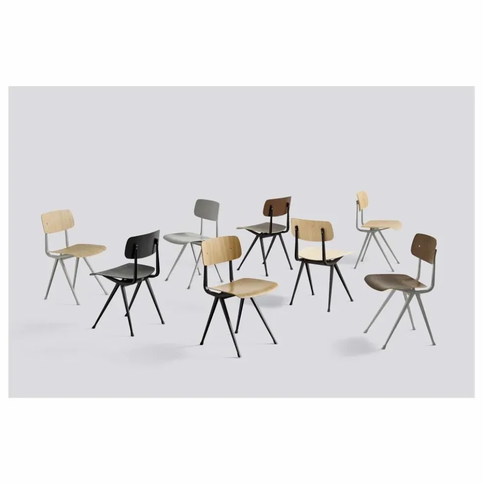 Chaise Result en chêne fumé - Réedition Friso Kramer & Wim Rietveld | Beige