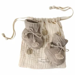 Chaussons en tricot et pochon brodé | Taupe