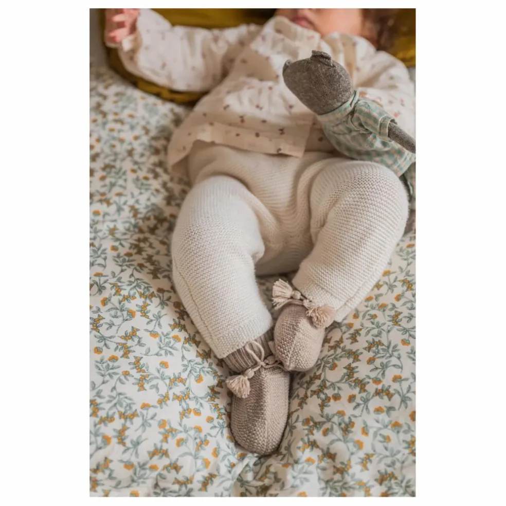 Chaussons en tricot et pochon brodé | Taupe
