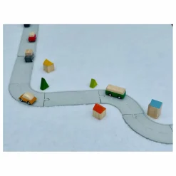 Circuit en caoutchouc naturel et ses accessoires