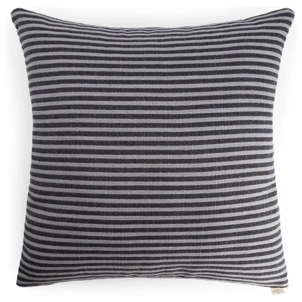 Coussin carré Carino en tissu rayé | Bleu nuit