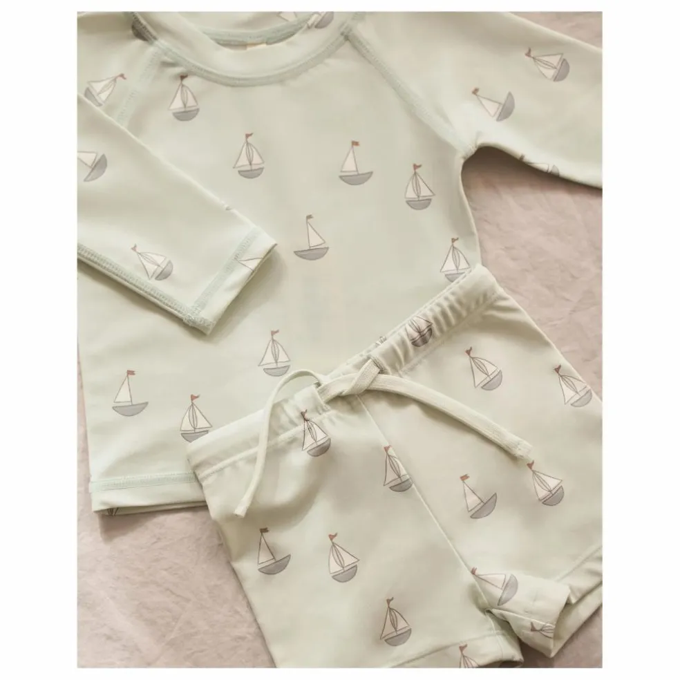 Ensemble T-shirt et Short Rashguard Finn | Vert pâle