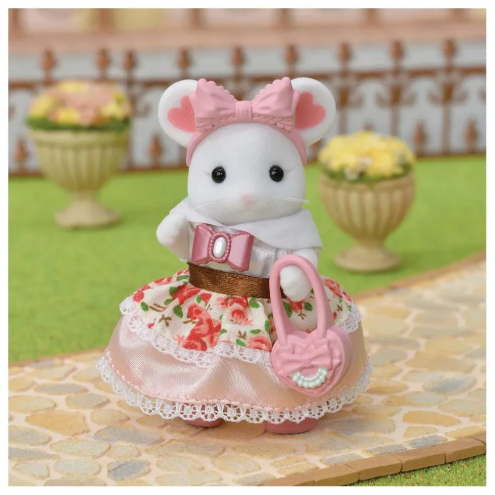 La valisette de mode et grande sœur souris marshmallow