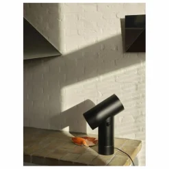 Lampe à poser Beam, Tom Chung | Noir