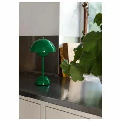 Lampe à poser portative Flowerpot VP9, Verner Panton | Vert