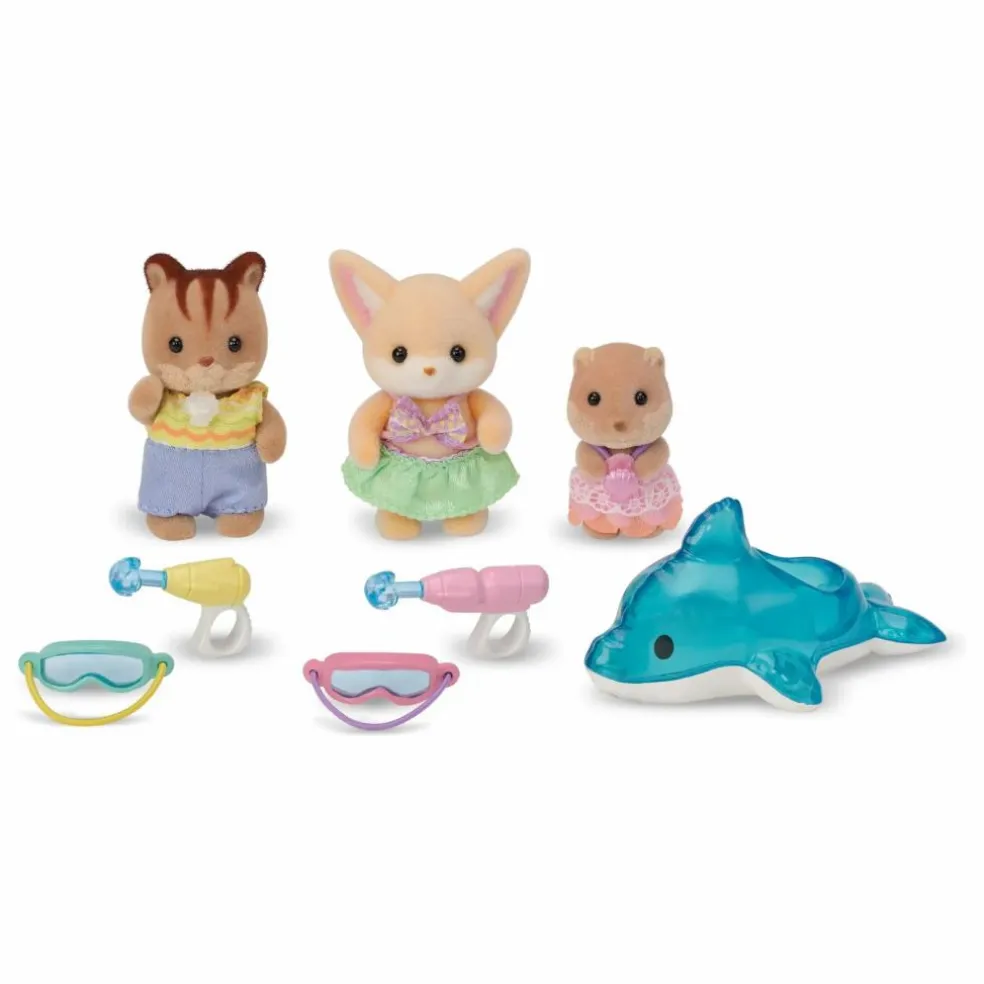 Le trio des bébés à la piscine