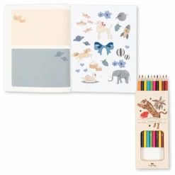 Livre de coloriage et crayons de couleurs