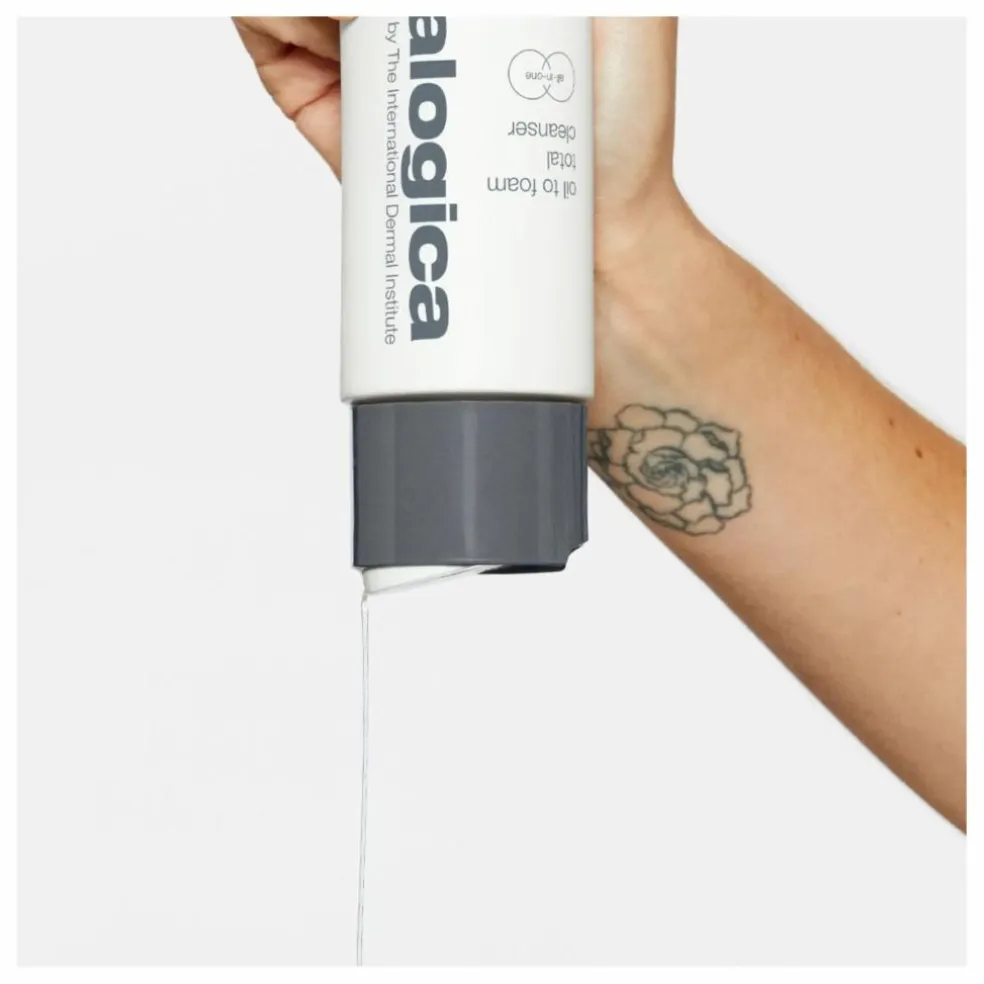 Nettoyant démaquillant huile 2-en-1 - 250 ml