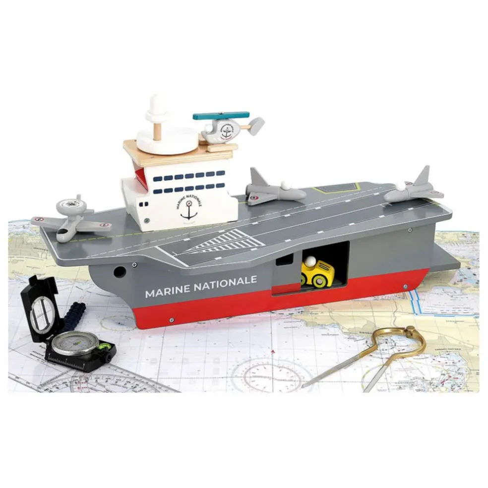 Porte-avions et ses accessoires