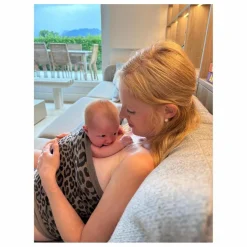 Porte-bébé Carry & Bloom | Noir