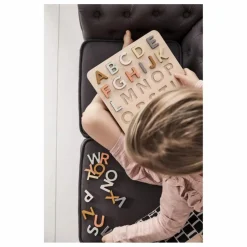 Puzzle alphabet