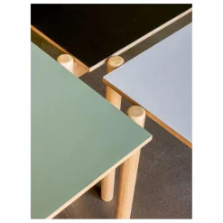 Table à manger en chêne Oblique | Olive