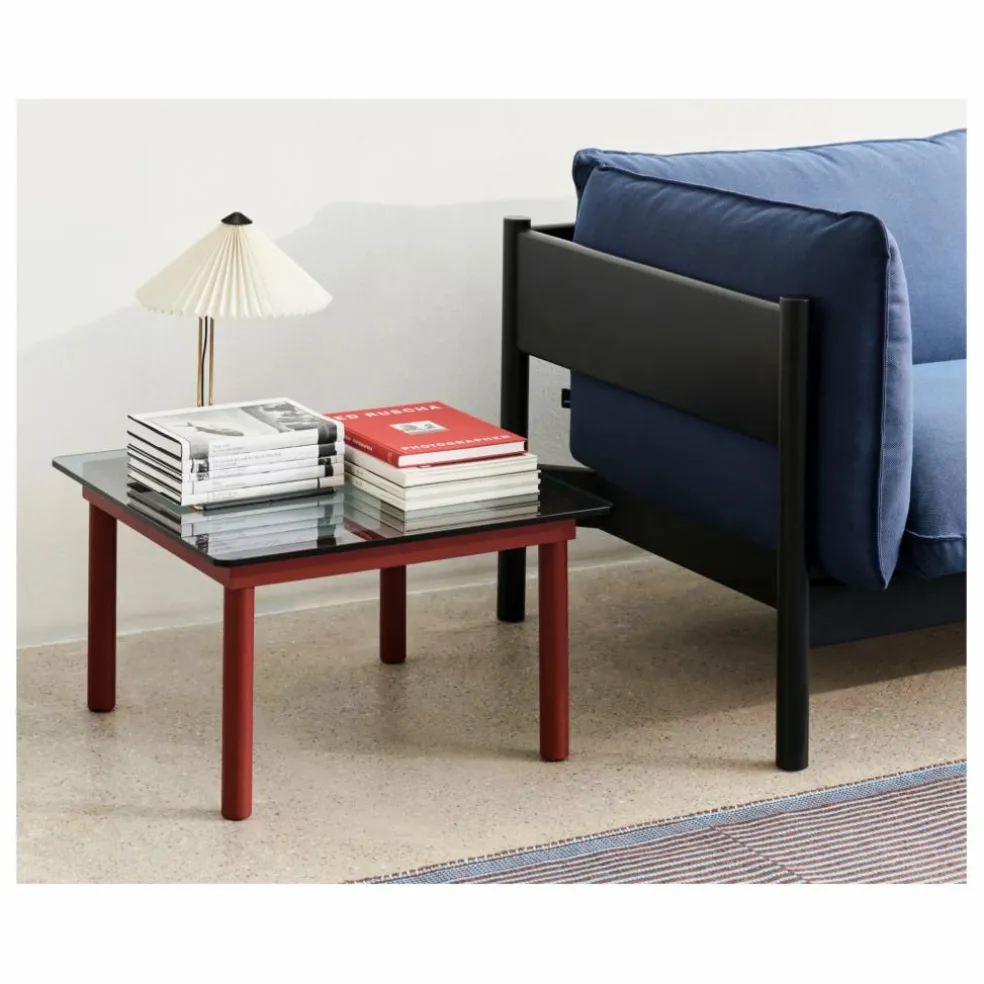 Table basse en verre Kofi, pietement en chêne | Rouge