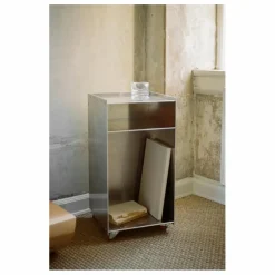 Table d'appoint Rivet box en aluminium