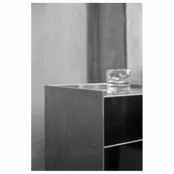 Table d'appoint Rivet box en aluminium