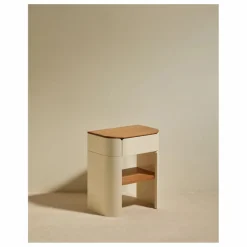 Table de chevet laquée Equilibre | Ecru
