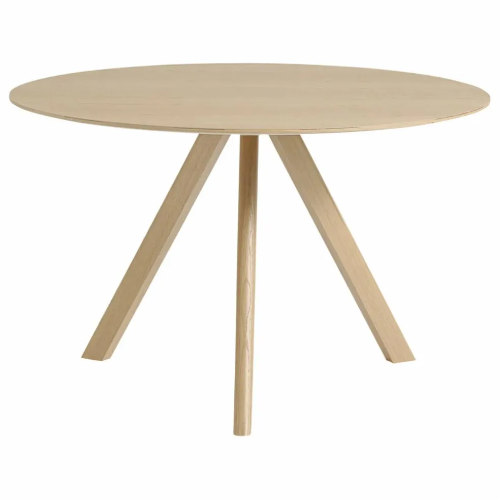 Table ronde laquée CPH20, pietement en chêne | Chêne