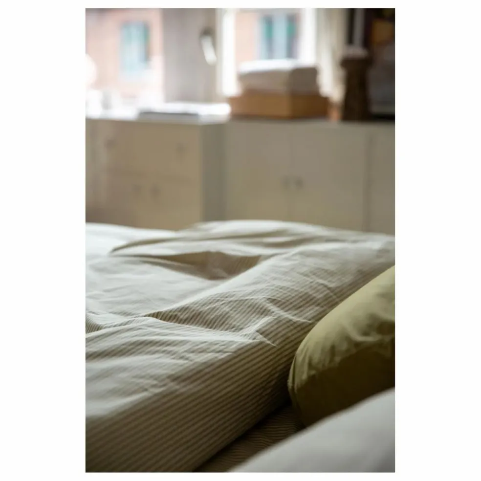 Taie d'oreiller Striped en percale organique - Olive-Ecru | Olive