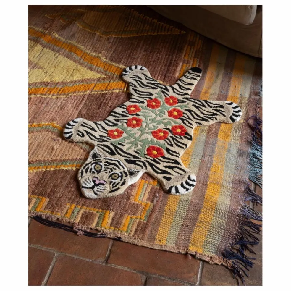 Tapis tigre à fleurs | Beige