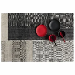 Tapis Tres, Elisa Padrón | Noir