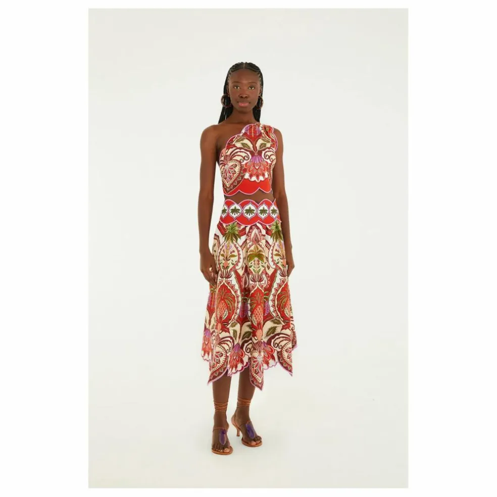 Top Odara Lin | Rouge