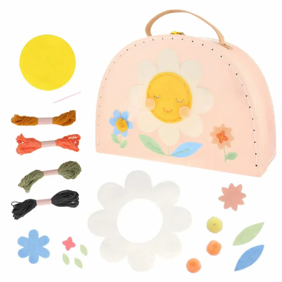 Valisette avec fleurs brodées